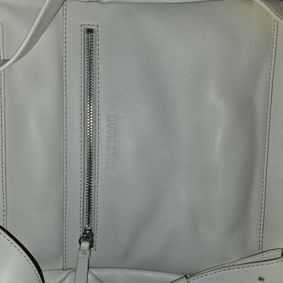 Cole Haan Grand Ambition Small Quilted Leather Convertible Backpack - Picture 8 of 9